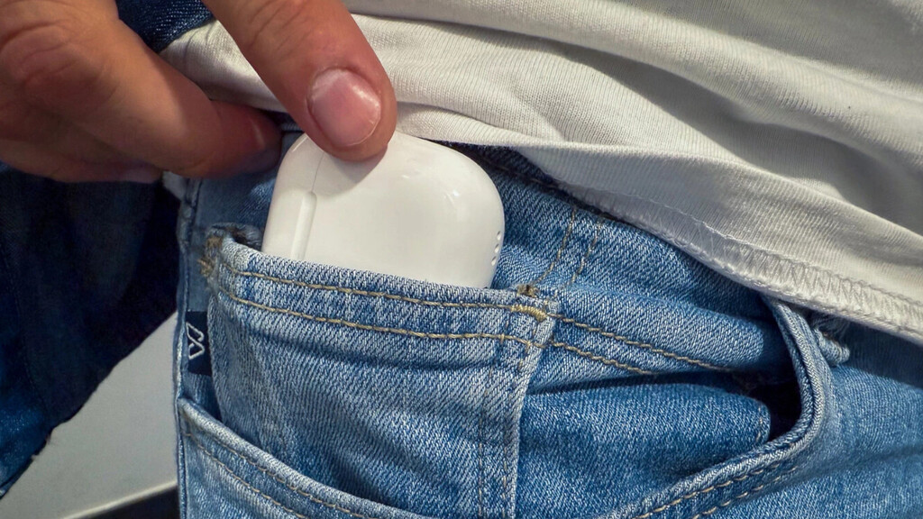 Amazon no se olvida de Apple y lanza una de sus mejores ofertas en los AirPods 4 durante la Fiesta de Ofertas de Primavera