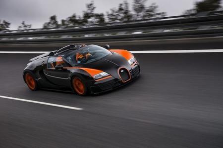 Bugatti Veyron Grand Sport Vitesse WRE, así se va descapotado a 408,84 km/h