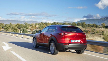 Mazda CX30 mild-hybrid 2.5 e-Skyactiv G 2025