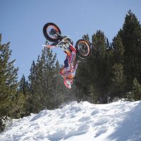 Toni Bou nos prepara para su décimo entorchado en trial outdoor con este espectacular vídeo