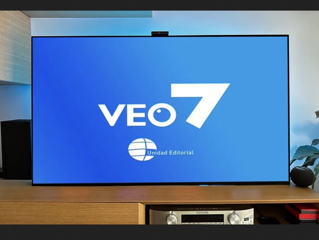 Un nuevo canal de TV con cine y series procedente de la TDT llega gratis para los clientes de Vodafone TV: así es 'Veo7'   