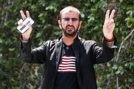 Ringo Starr el primero de los Beatles en convertirse en bisabuelo