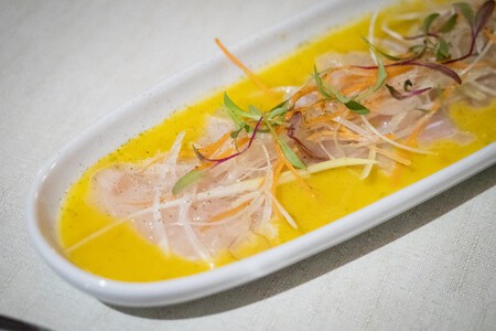 Tiradito De Lubina C El Espejo