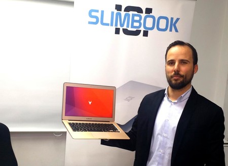 "No existe apoyo directo por parte de las empresas que desarrollan distros Linux". Entrevista a Alejandro López, de Slimbook