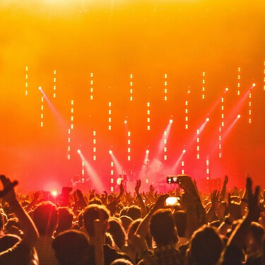 Los tapones de oído: el nuevo accesorio clave en festivales para cuidar la salud auditiva
