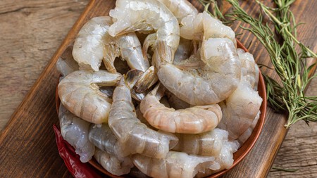 ¿Nunca te has desparasitado? Heidi Klum dijo que no lo ha hecho y esto dicen los expertos del IMSS si comes alimentos crudos