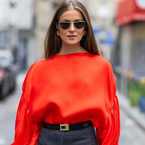 Mango y H&M tienen las blusas coloridas que llevaremos sin parar esta primavera: cinco modelos fáciles de combinar con vaqueros