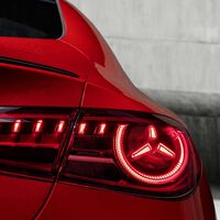 El nuevo Mercedes-Benz CLA solo puede cargarse en los cargadores más rápidos que existen. El problema es que en España hay poquísimos