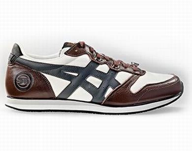 Onitsuka Tiger celebra los 50 años de Mini