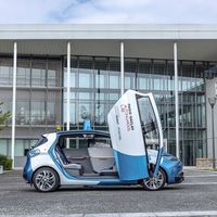 Renault ya prueba sus taxis autónomos en Francia: un centenar de personas montarán en el Renault ZOE sin conductor