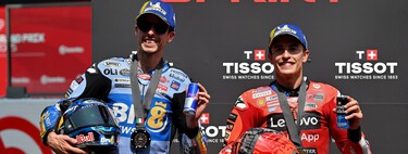 "Minha moto é mais velha". Marc Márquez não para de dizer que sua Ducati é como a de seu irmão, mas Álex Márquez não concorda 