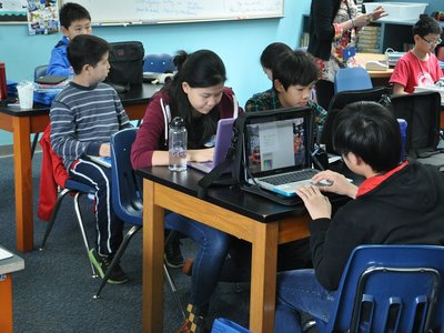 China está introduciendo la inteligencia artificial como asignatura en los institutos