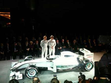 mercedes_gp_4.jpg