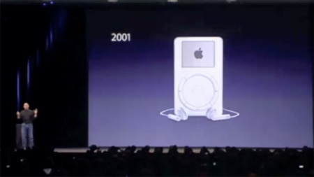 Steve Jobs y los momentos más divertidos de sus keynotes en vídeo