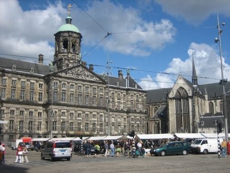 Plaza Dam Amsterdam Palacio Real e Iglesia Nueva