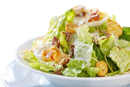 No todas las ensaladas son sanas: siete ingredientes que pueden estar arruinando tu plato