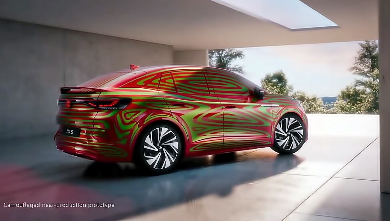 Volkswagen ID.5 teaser, el suv coupé se deja ver en acción Volkswagen ID.5 teaser, el suv coupé se deja ver en acción