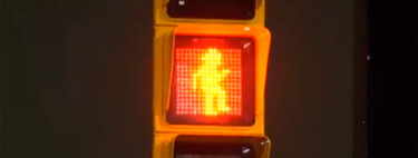 "¡Quietooorl!" El semáforo de Chiquito de la Calzada ya está "¡al ataquer!" en Málaga