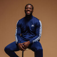 "Bueno, bonito y barato": el chándal Adidas que arrasa en Amazon a casi mitad de precio 