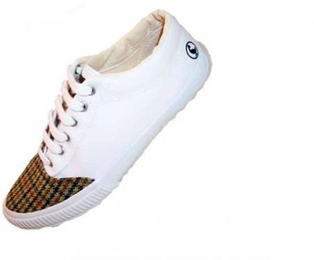 Zapatillas 'El Ganso', lo más chic en zapatillas