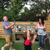 La familia más numerosa de Reino Unido anuncia que esperan a su bebé número 21, ¡y es una niña! 