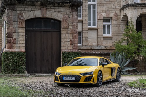 Probamos el Audi R8 V10 performance: un superdeportivo relativamente discreto y MUY rápido que pasará a la historia