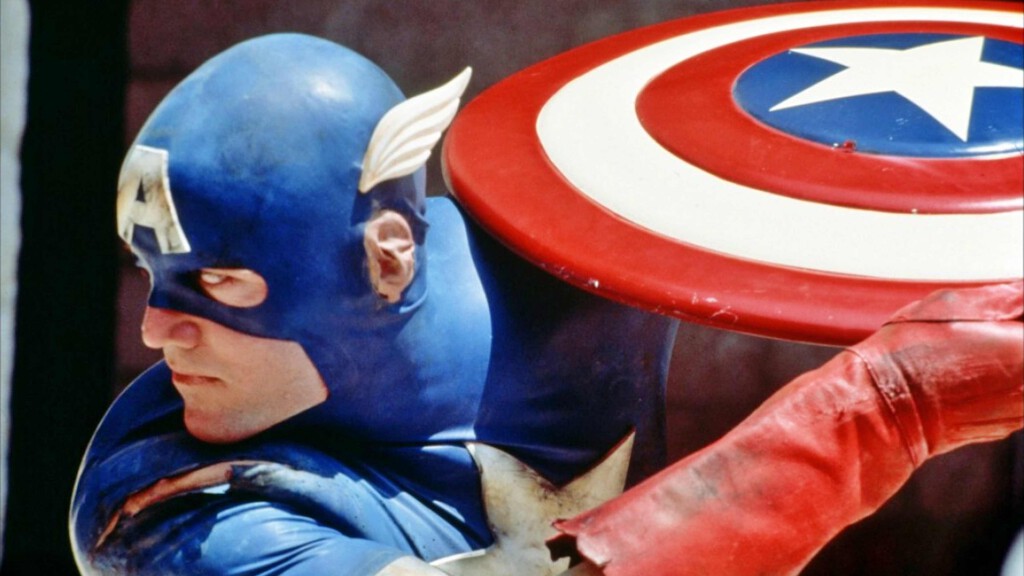 Olvídate del escudo: las orejas postizas del Capitán América fueron el verdadero símbolo de su debut cinematográfico 