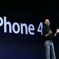 Steve Jobs dijo que "sujetábamos mal el iPhone". 15 años después, un desarrollador desvela la verdad en tan solo 20 bytes de código 