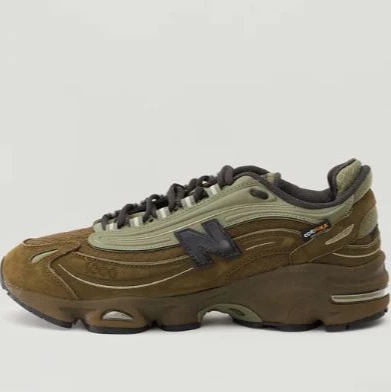 New Balance
M1000 UNISEX - Zapatillas - verde oliva