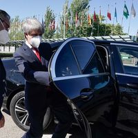 La Comunidad de Madrid regulará el sector VTC, y podría eliminar la obligación de contratar un coche con antelación