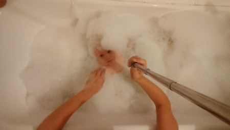 I Documented What Its Like To Be A Mom With A Selfie Stick 26 880