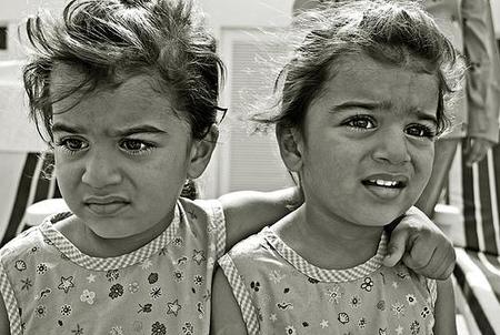 Gemelos en la escuela ¿juntos o separados?