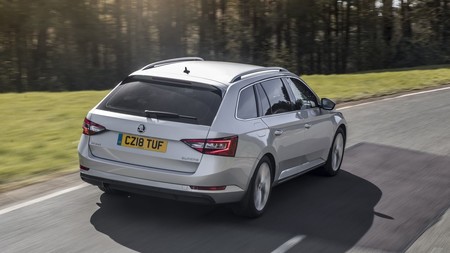 Skoda Superb Combi blindado