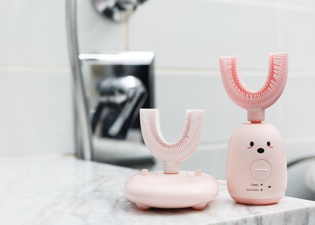 Babahu X1: la Inteligencia Artificial llega al ámbito de la higiene personal con este cepillo de dientes conectado