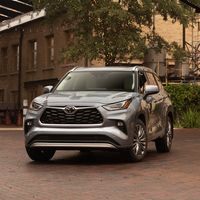 El Toyota Highlander es un SUV híbrido de hasta siete plazas que llegará a nuestro mercado en 2021