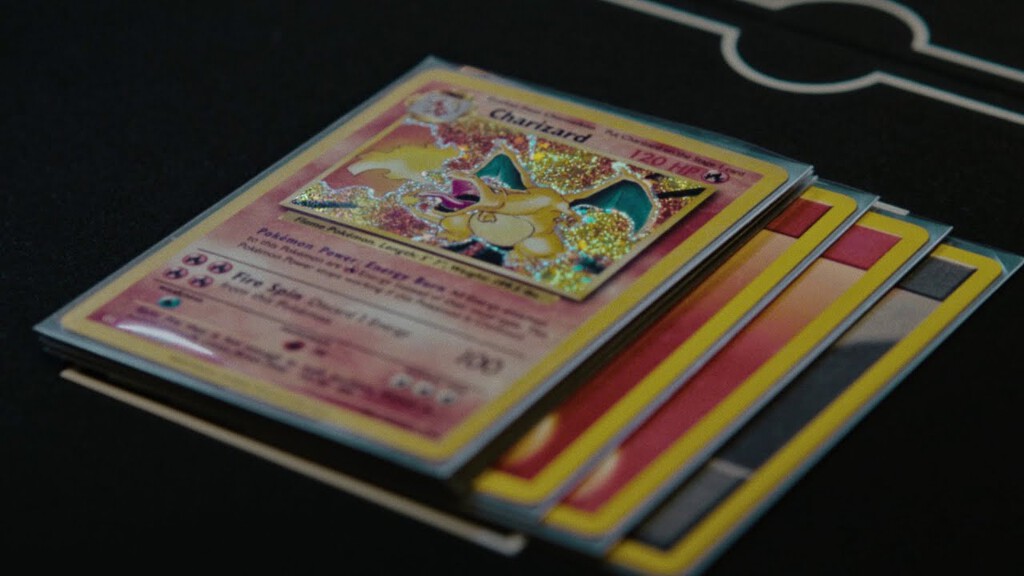 Este nuevo set oficial del Juego de Cartas de Pokémon no solo irradia genuina nostalgia: es elegante a más no poder Este nuevo set oficial del Juego de Cartas de Pokémon no solo irradia genuina nostalgia: es elegante a más no poder