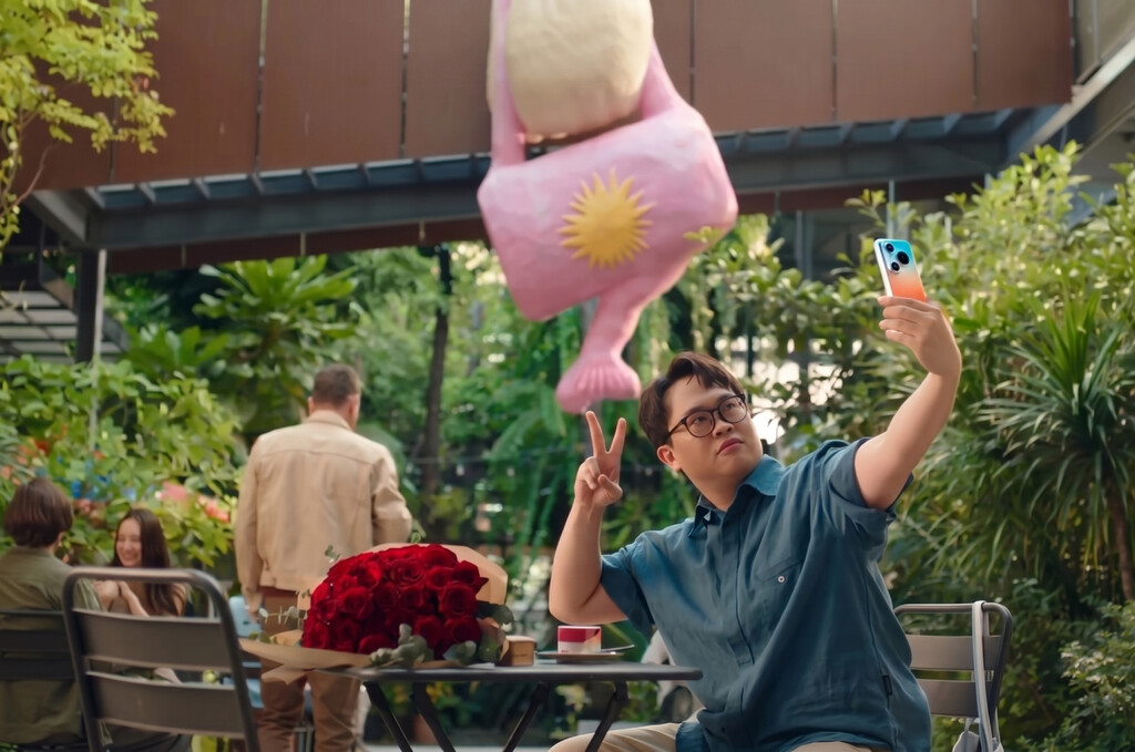 Huawei ha decidido que la IA de los Pura 90 no sea solo para editar fotos. En su lugar, te enseñará cómo posar antes de disparar