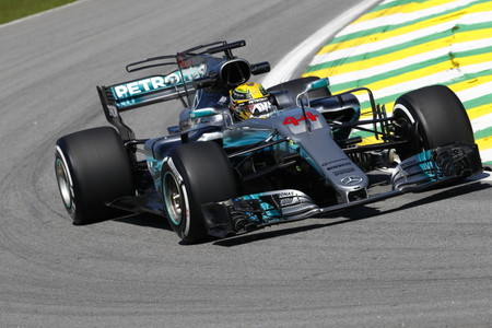 Cuando ser Campeón de Fórmula 1 no te impide cometer errores. Por Lewis Hamilton