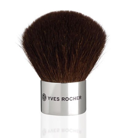 Brochas kabuki para aplicar polvos faciales: el por qué de una kabuki para hombre