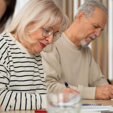 Ni yoga ni gimnasio: esto es lo que más te va a ayudar a frenar el deterioro cognitivo, según este neurológo