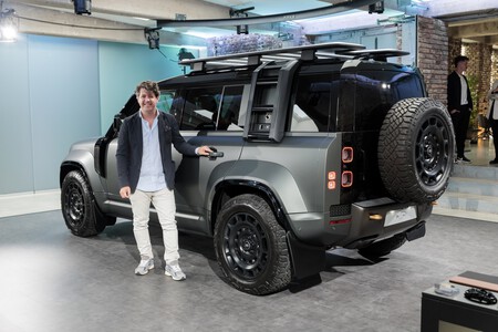 Land Rover Defender OCTA