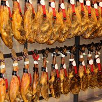 Ni El Corte Inglés, ni Carrefour: Cinco Jotas rebaja hoy su jamón ibérico de bellota por 67 euros menos 
