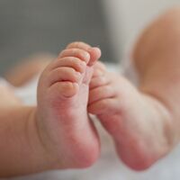 Una mujer muere por Covid 18 días después de dar a luz a su bebé, sin poder conocerlo 