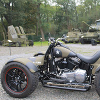 ¿Qué puedes hacer con tu vieja Harley-Davidson? Gastarte 34.000 eurazos y convertirla en quad muy absurdo 