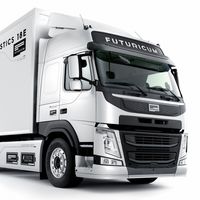 Este camión eléctrico tiene una enorme batería de 680 kWh para 760 km de autonomía, y repartirá paquetes en Suiza