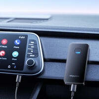 Con este adaptador sin cables no tienes que elegir: es para Android Auto y Apple CarPlay. Lo tienes a mitad de precio y te ahorras 50 euros