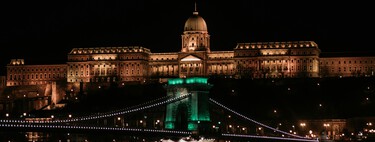 El viaje más romántico de mi vida: besos a escondidas en el Puente de las Cadenas de Budapest 