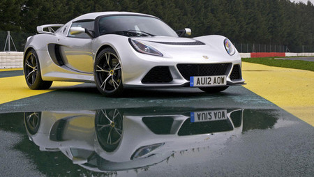 Lotus Exige S automático, a partir de enero