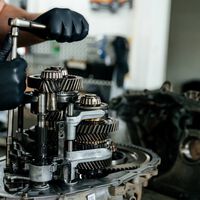 Juan José, mecánico: “da igual lo que diga la empresa, la transmisión automática necesita mantenimiento” 