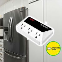 Este regulador de voltaje de pared es pequeño, aguanta electrodomésticos y es fácil de usar  